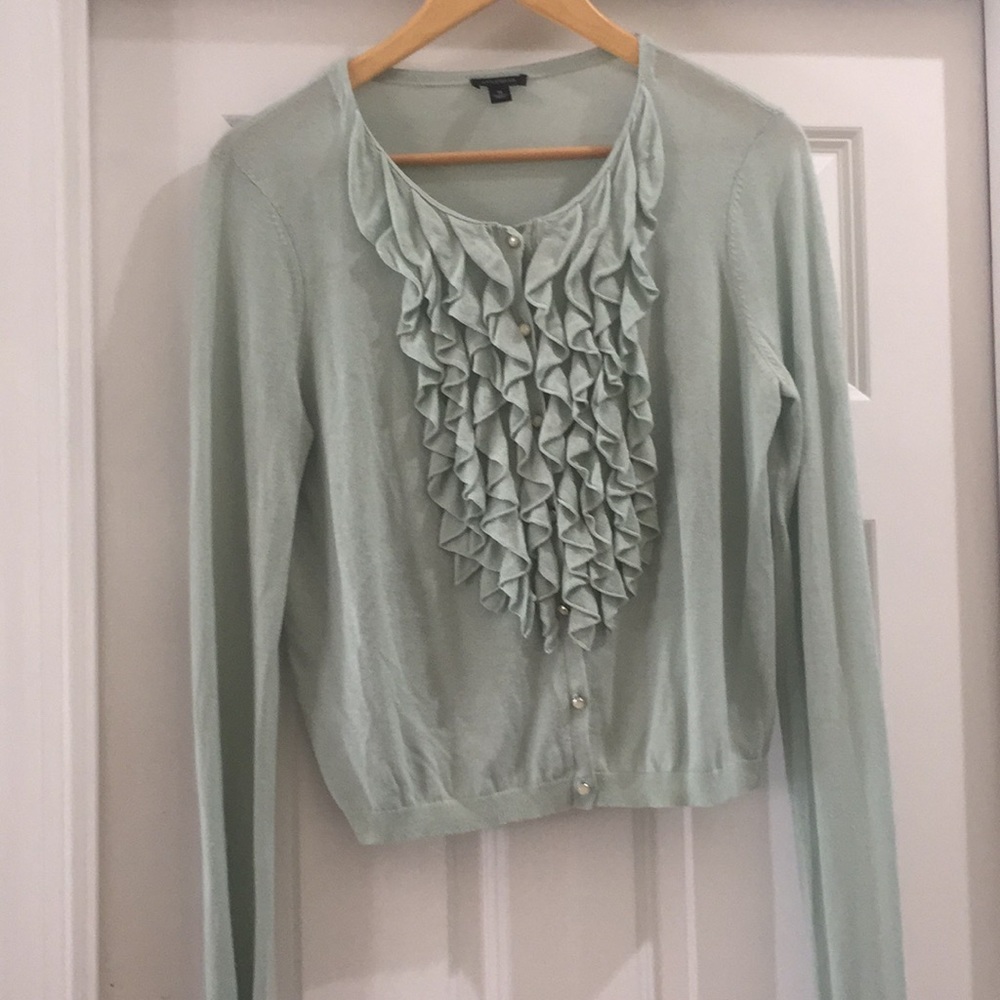 Cardigan sweater